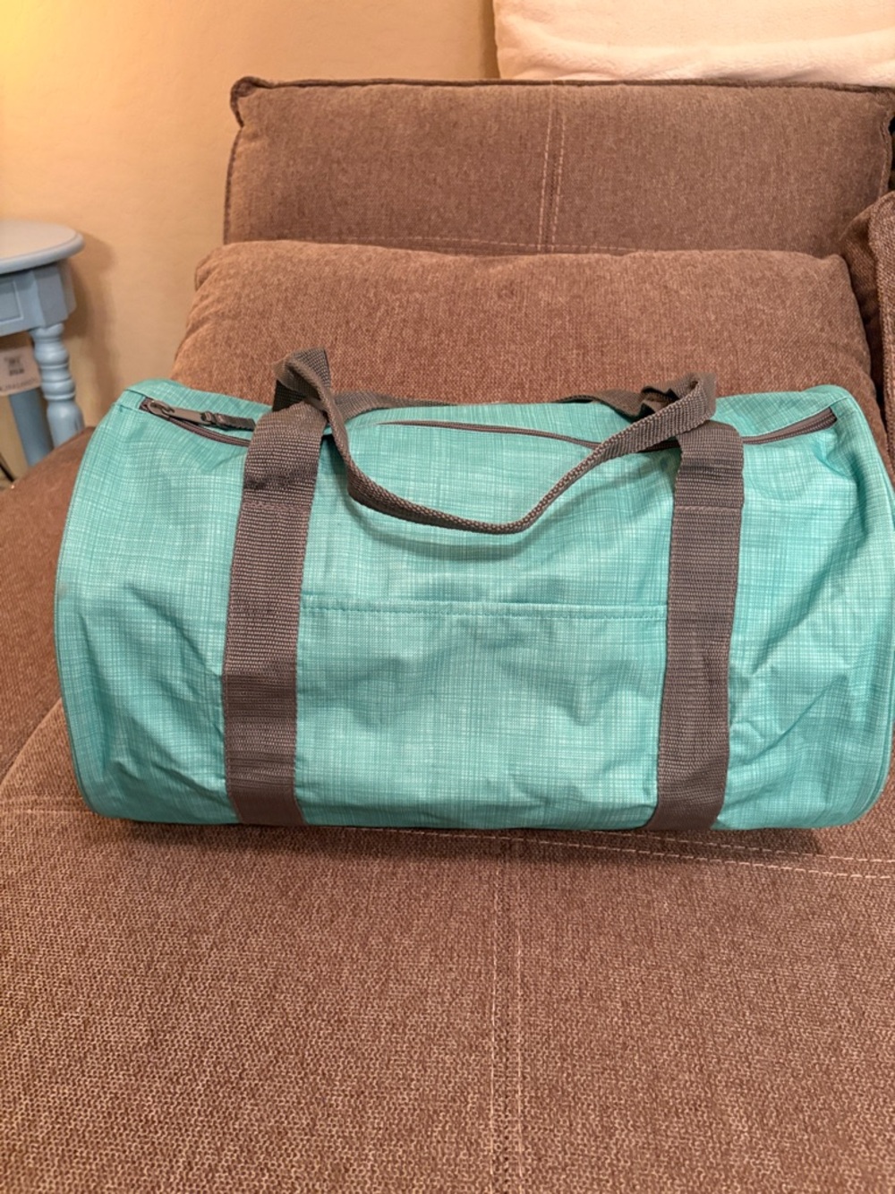 thirty-one Aqua Duffel Bag with Gray Straps
